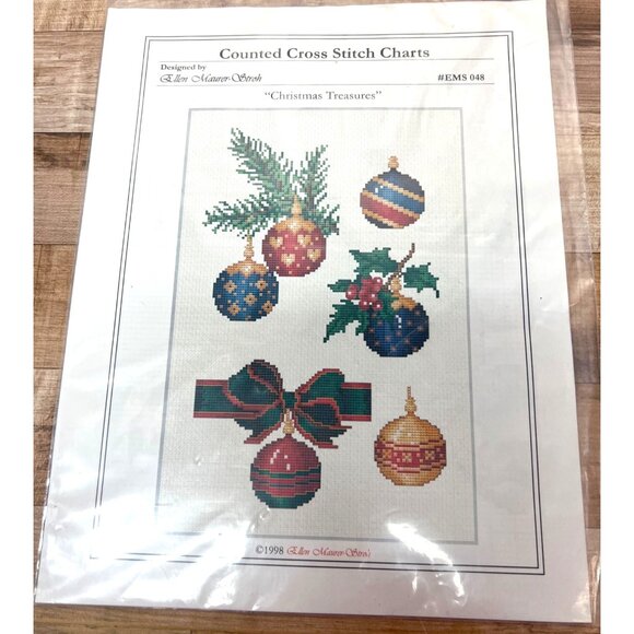 Counted Cross Stitch Charts "Christmas Treasures" By Ellen Maurer-Stroh - Picture 2 of 2